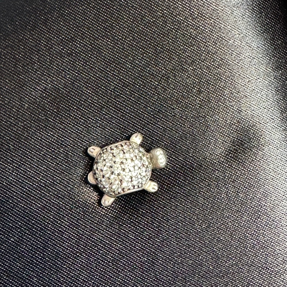 Pandora sea turtle charm